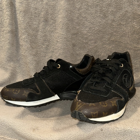 Meet your Posher, Steven - Picture 3 of 3